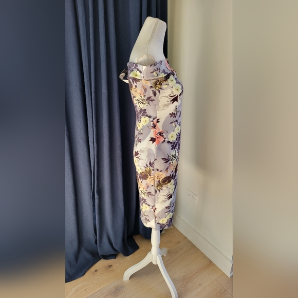 BOOHOO | Off The Shoulder Floral Midi Dress - Picture 10 of 15